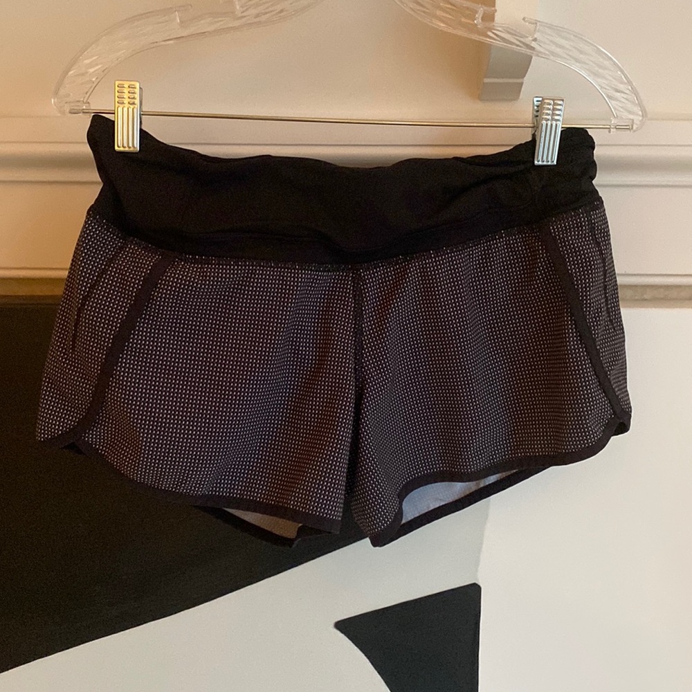 Lululemon speed up short